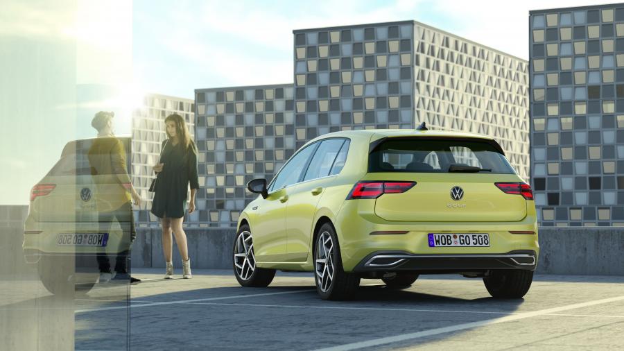  Volkswagen Golf Style 2020 года  (WW) (фото 7 из 97)